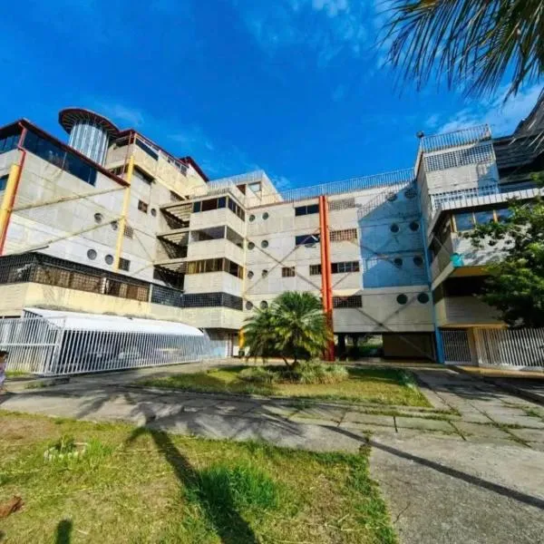 Apartamento Amoblado Refugio Urbano en Mérida, hotel en Mérida