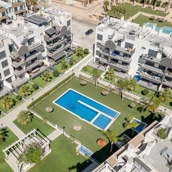 Valentino Golf II Luxury, hotel in Orihuela