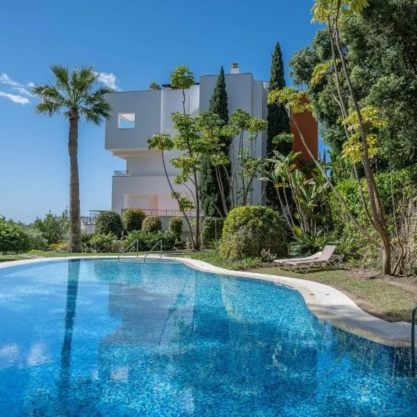 Vistas espectaculares en La Quinta Suites cerca de Puerto Banús, ξενοδοχείο σε Benahavís