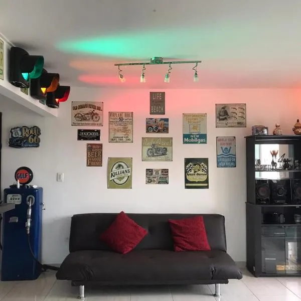 Moderno Apartamento completo 3piscinas 2jacuzzi y Playa cerca, hotel a Tonsupa