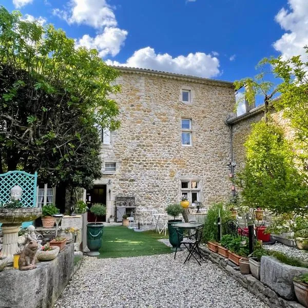 Le Manoir du Raveyron, hotel v destinácii Vallon-Pont-dʼArc