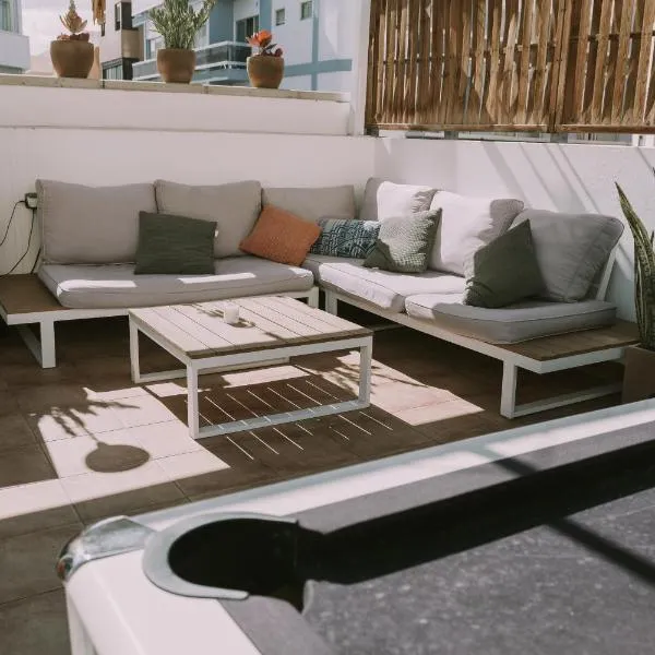Kite and Surf - Private Rooms, hotel v destinaci Las Palmas de Gran Canaria