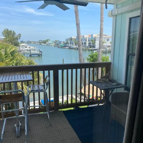 Sand Vista Vacation Hotel, hotel v destinaci St Pete Beach