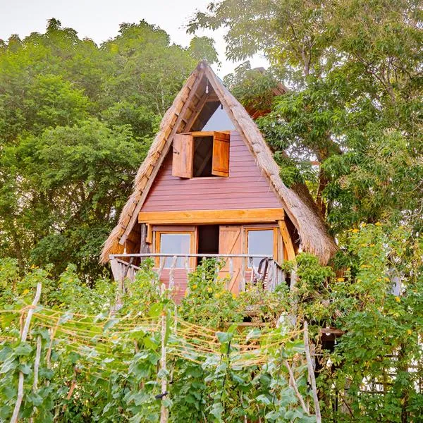 Wisdom Camping and Glamping, hotel v destinaci Habarana