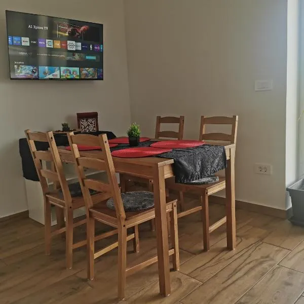 Apartma Lipa, hotel v destinaci Veliki Gaber