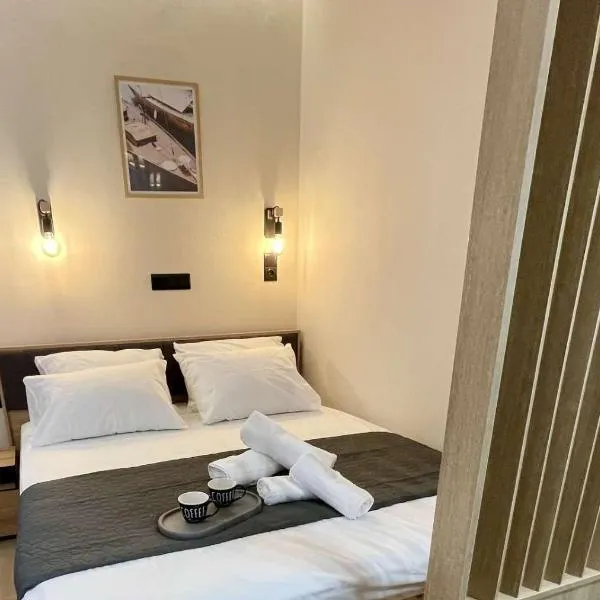 Daniela luxury apartment, hotel in Alexandroupoli
