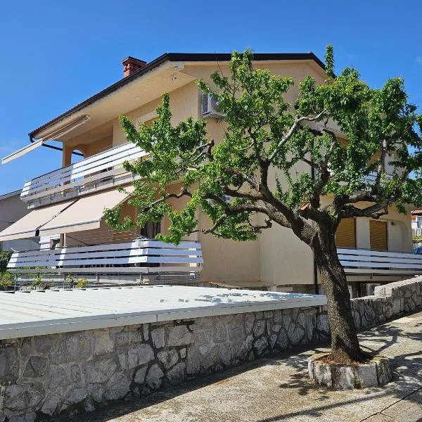 Apartmani Pavlović – hotel w Krku
