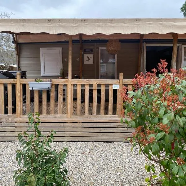 Camping 3 étoiles l'Albanou Chic, hotel em Le Pouzin
