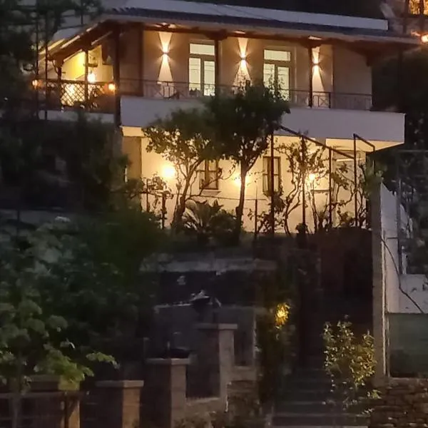 Dalipi's Guest House, hotel v destinaci Gjirokastër