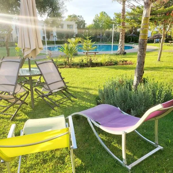 Duplex Reposant avec piscine au Andalines Golf Royal Fès, hotel v destinaci Dar Ito Lahssene