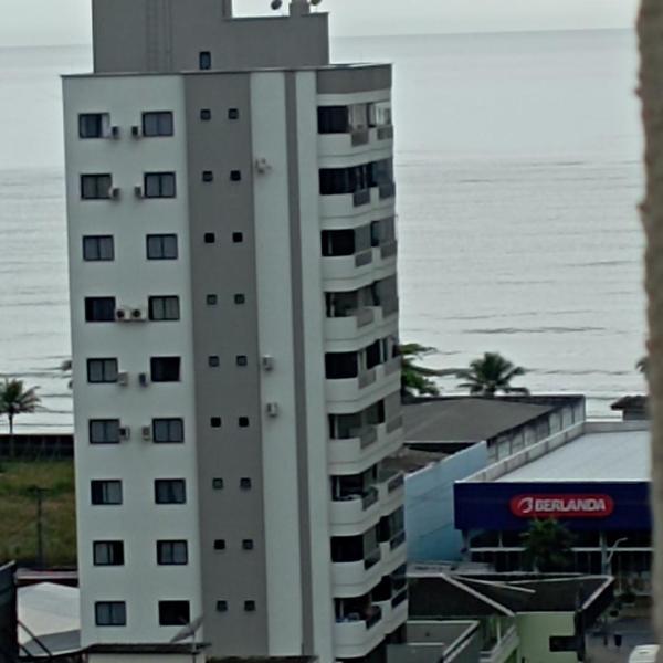Apartamento na Praia de Itapema