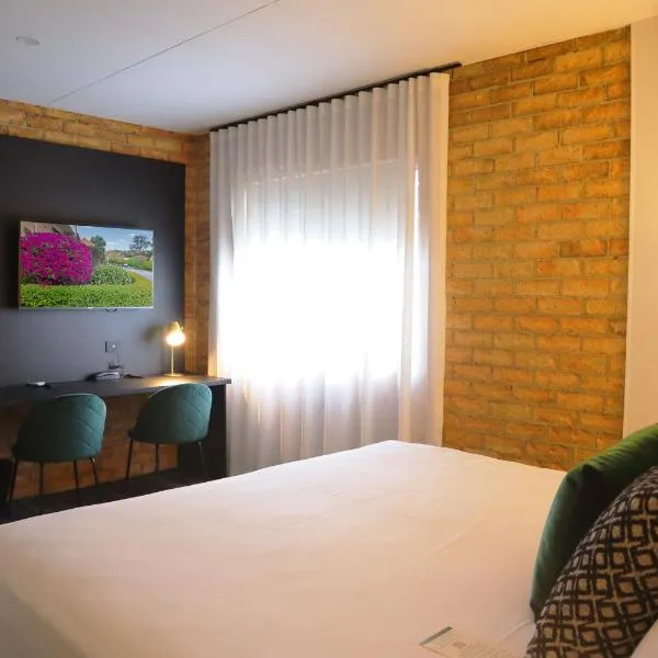 Quality Hotel Robertson Gardens, hotel in Brisbane