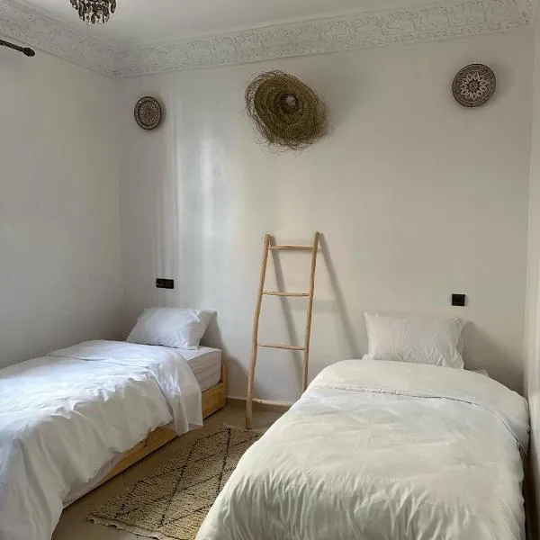 AjaReef Imsouane Surf House, hotel in Imsouane