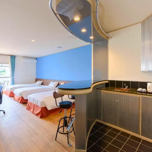 ライカムファミリーリゾートホテル旧HiyagunLanaiResort、沖縄市のホテル