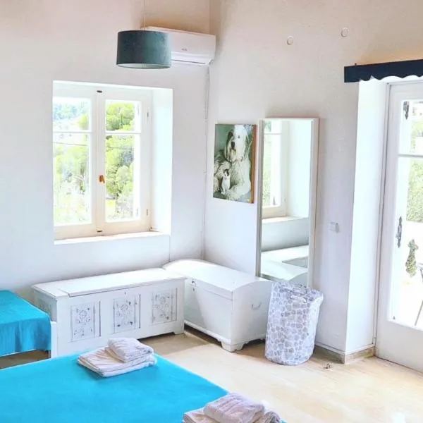 Villa Ancora Spetses: Spetses şehrinde bir otel