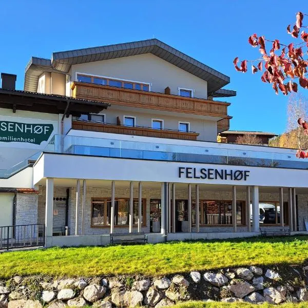 Familienhotel Felsenhof, hotel di Flachau