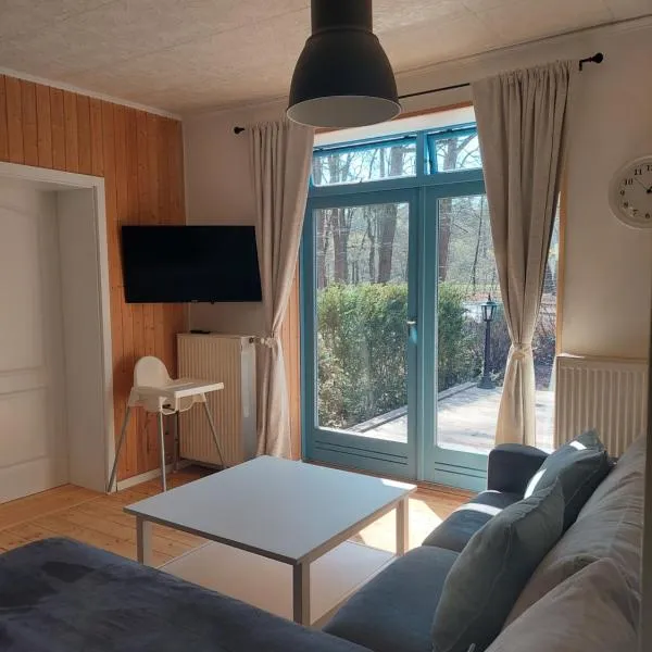 ALTE SCHEUNE Ferienwohnungen - Wohnung 2, hotel v destinaci Suderburg