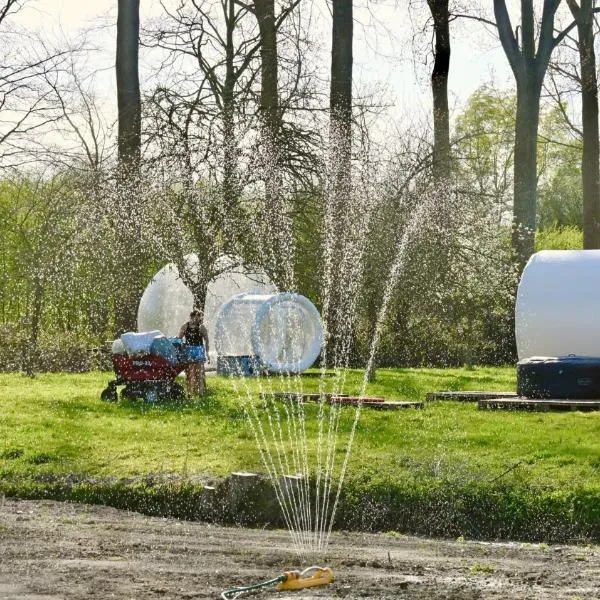 Noortweghe GLAMPING, hotel v destinaci Zedelgem