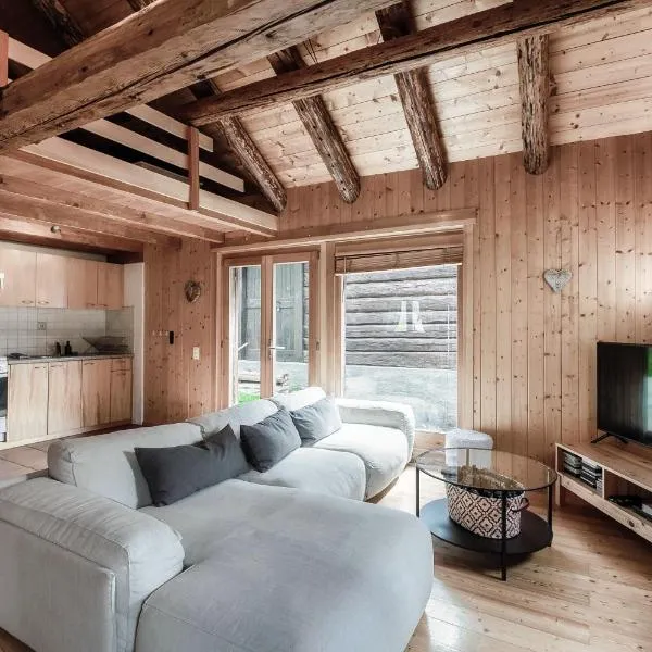 Romantic Chalet in the Leventina Mountains by Quokka 360 - Romantic Chalet, hotel u gradu Faido