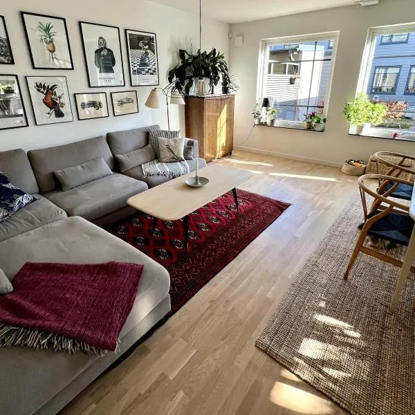 Modern home in Helsingborg, hotel in Helsingborg