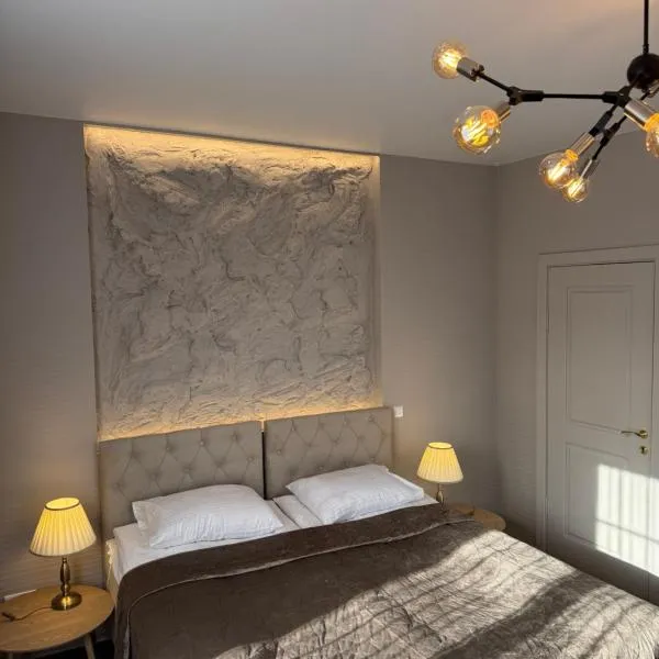 Notaro apartamentai, hotel in Telšiai