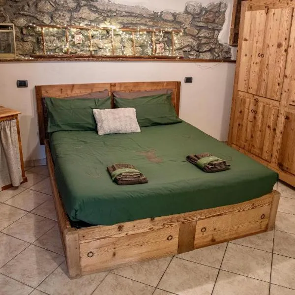 La Maison de Karen The Deer House, ξενοδοχείο σε Arliod