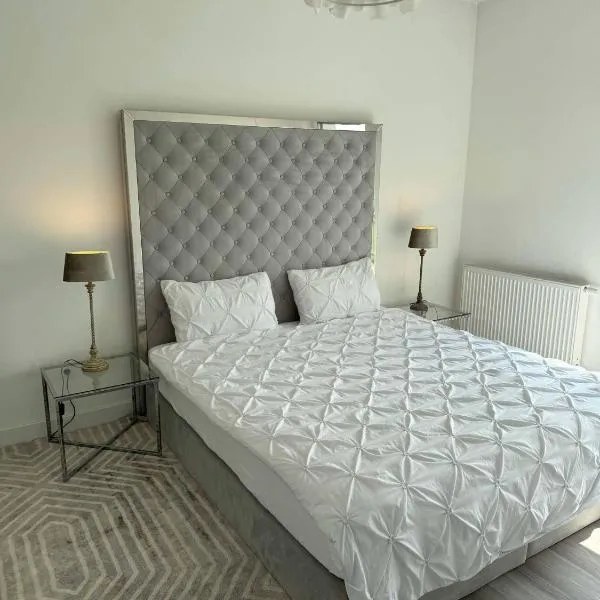 Apartament 5, hotel in Kobylniki