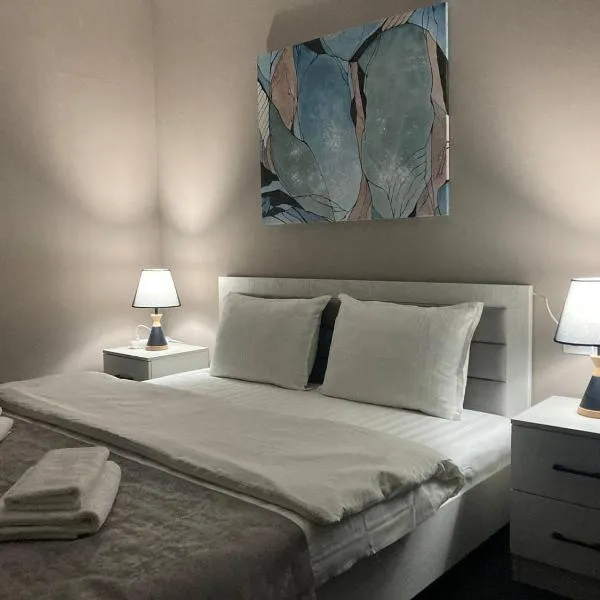 Evita hotel, khách sạn ở Toshkent-Passajir Bekati