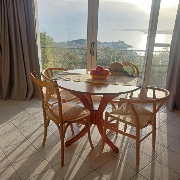 Mariana's place, hotel in Argostoli