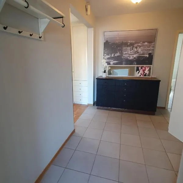 3 sovrum 4 bäddar 4 sovplatser, hotel a Ruda