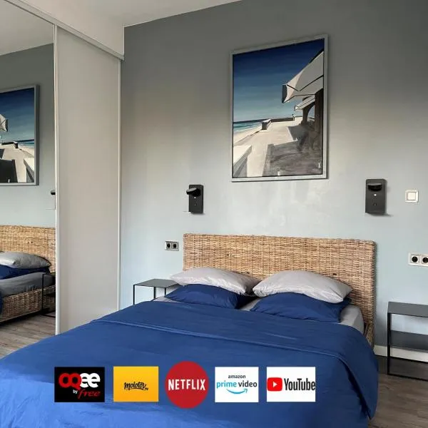 Studio Luxe + jardin et terrasse – hotel w mieście Pontoise