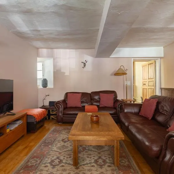 La Petite Maison des Montagnes – hotel w mieście Luz-Saint-Sauveur