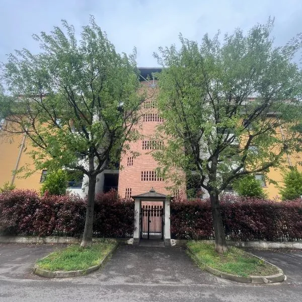 Elegante Casa -Rho Fiera, hotel em Vanzago