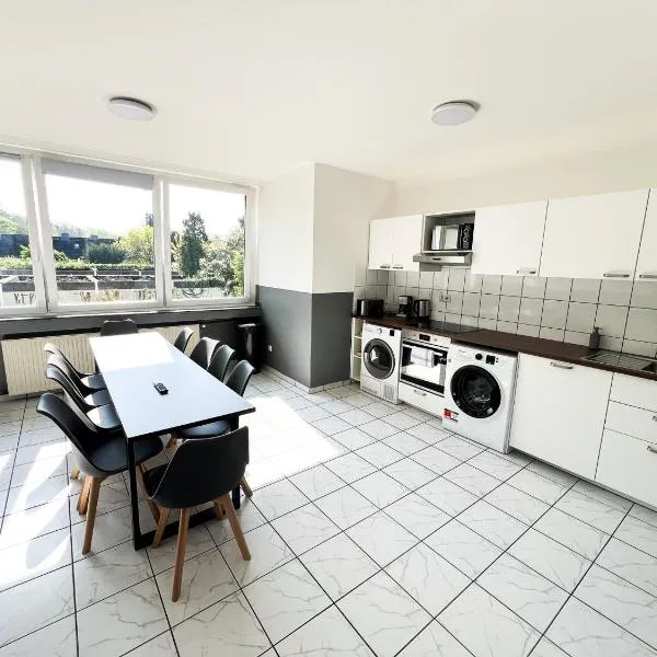 Krefeld House - Linn 20 Min to DUS AIRPORT & MESSE, Hotel in Krefeld