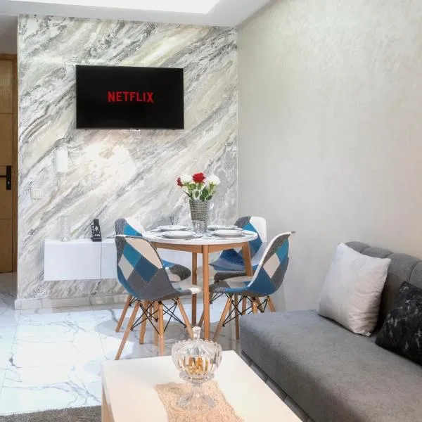 Elégant et moderne appartement à 10 min du centre de Casablanca, hotel v destinaci Casablanca
