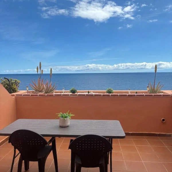 Ocean View Luxury Candelaria Apartment, hotel in Punta Larga