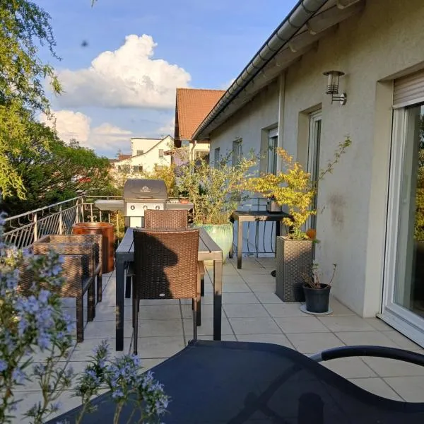 Appartement entier LEA avec petit déjeuner, hotel v destinaci Hilsprich
