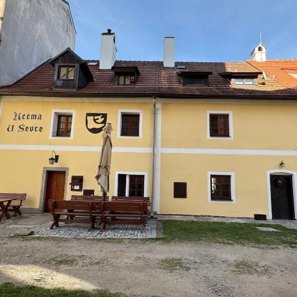 Penzion U Dvou koček, hotell sihtkohas Rožmberk nad Vltavou