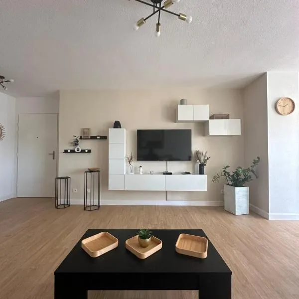 Appartement, hotel in Port-Saint-Louis-du-Rhône