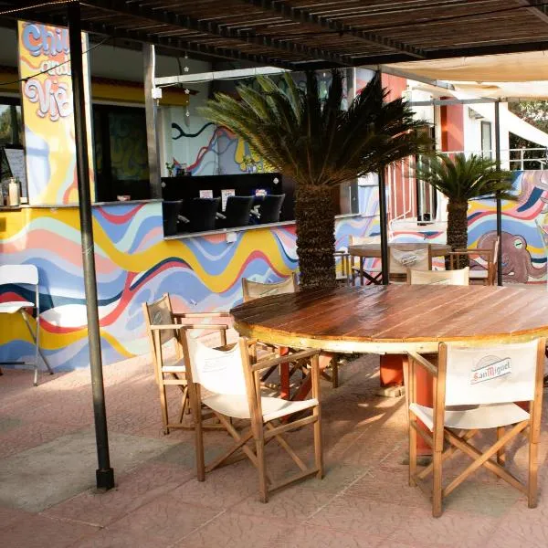 House of Nissus Hostel, hotel v destinaci Ayia Napa