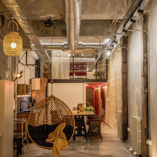 Espacio Lirola Art & Living, hotel sa Granada