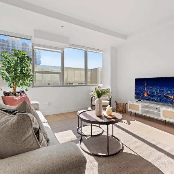 Stylish Downtown LA Getaway - Prime Location on Wilshire Blvd! 2 Bedroom 1 Bath、ロサンゼルスのホテル