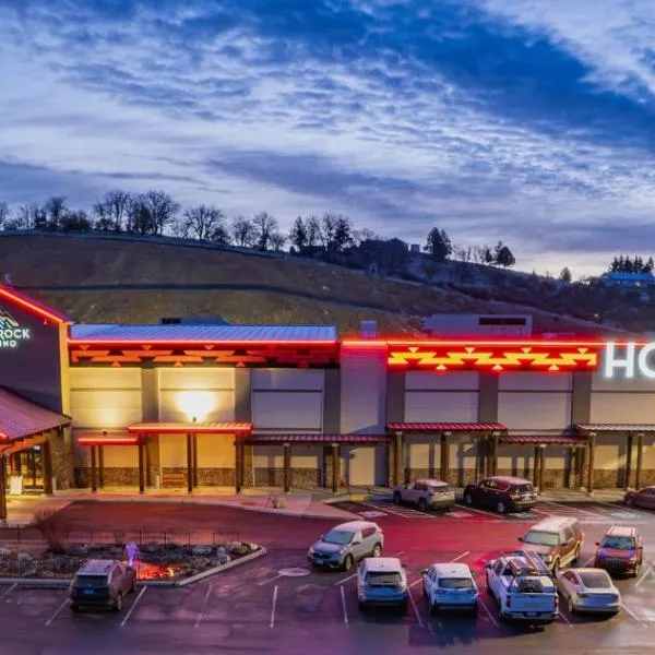 Rain Rock Casino Resort Hotel, hotell sihtkohas Yreka