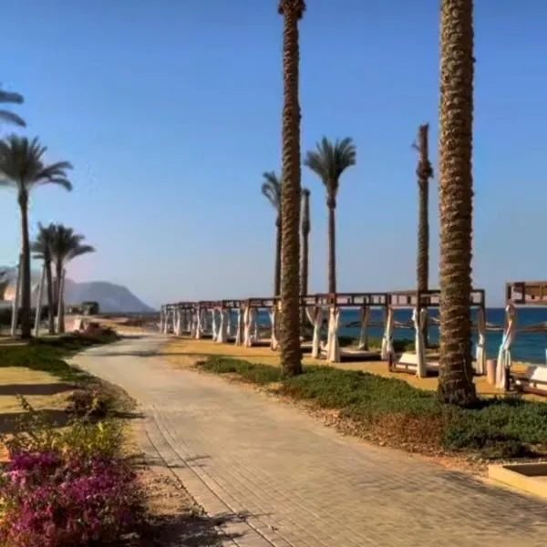 The Groove Ain Sokhna, hotel in Ain Sokhna