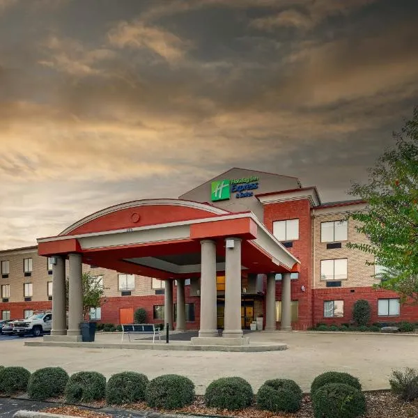 Holiday Inn Express Hotel & Suites- Gadsden by IHG, hotel v destinaci Gadsden