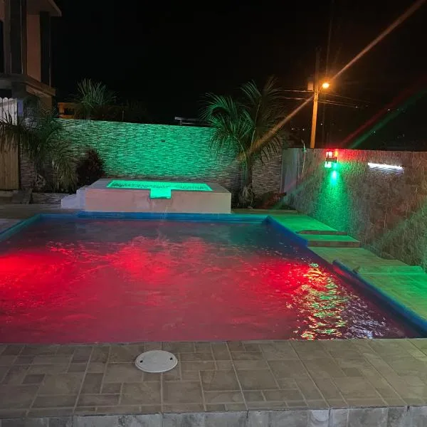 VillaLunaCaridad, מלון בג'ארהבקואה