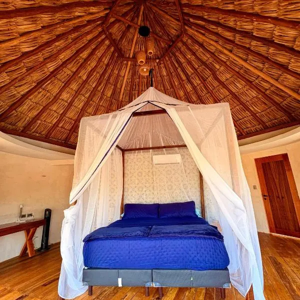 Cabanas Jaalkab, hotel v destinaci Chelem