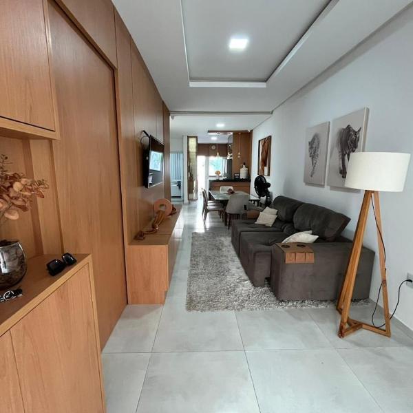 Casa completa,Até 10 pessoas,3 quartos climatizados, Suíte King