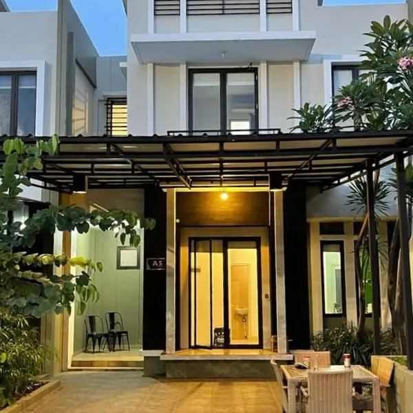 Cosmo Park Town House, Hotel in Jakarta