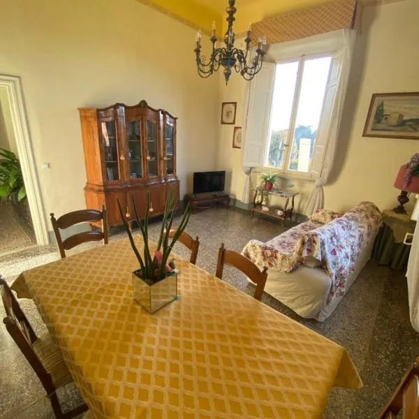 Appartamento Fronte Mura，盧卡的飯店